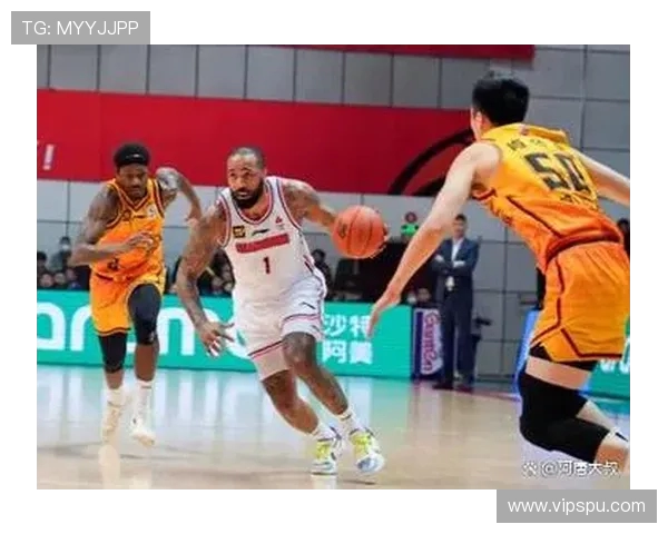 江苏男篮备战CBA常规赛第4轮 明日对决广州力争连胜